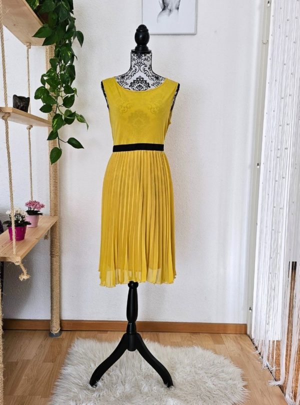 Max&Co Dress second hand boutique schweiz