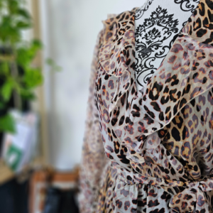 Guess Kleid Dress Leopard Mini Schweiz Circular Economy